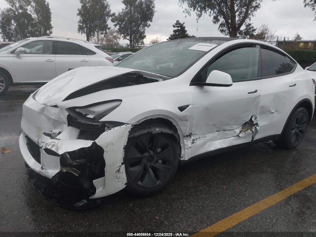 2024 TESLA MODEL Y 7SAYGDED3RF149621 Photo 5