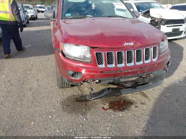 1C4NJDBB1GD687128 Jeep Compass Sport
