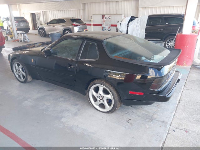 1987 PORSCHE 944 WP0AA0946HN452718 Photo 2