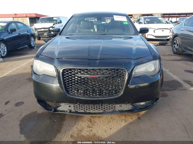 Продаж на аукціоні авто 2021 Chrysler 300 300s, vin: 2C3CCABGXMH506946, номер лоту: 44006909