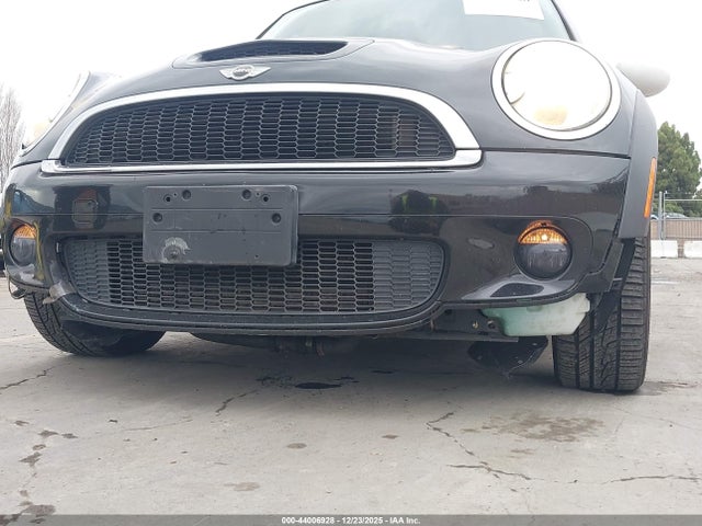 2010 MINI COOPER S WMWMF7C50ATW89549 Photo 5