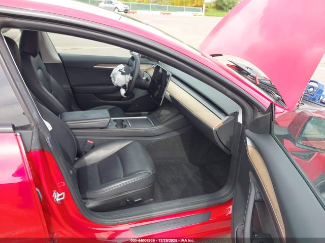 Продажа на аукционе авто 2023 Tesla Model 3 Rear-wheel Drive, vin: 5YJ3E1EA5PF613720, номер лота: 44006936
