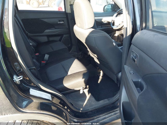 2018 MITSUBISHI OUTLANDER JA4AD3A34JZ023100 Photo 7