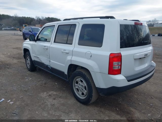 2017 JEEP PATRIOT 1C4NJPBAXHD130602 Photo 2