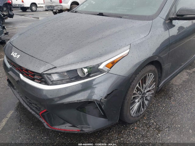 3KPF54ADXNE440584 KIA Forte Gt-line