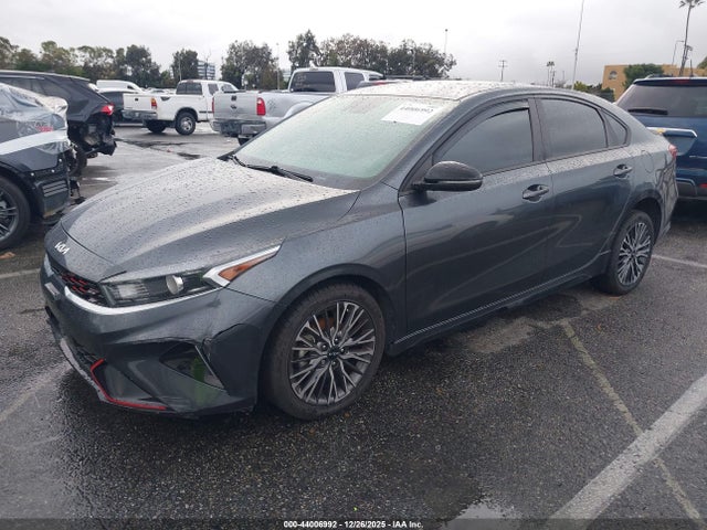 3KPF54ADXNE440584 KIA Forte Gt-line