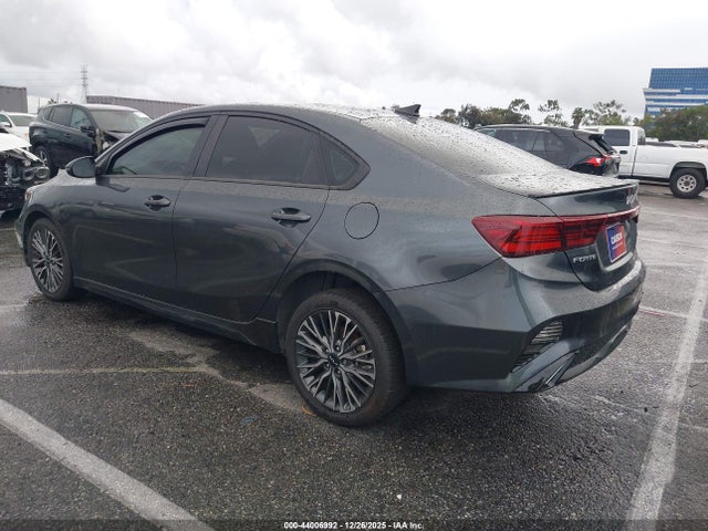 3KPF54ADXNE440584 KIA Forte Gt-line