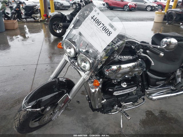 2009 TRIUMPH MOTORCYCLE ROCKET III SMTC00L4X9T393370 Photo 1