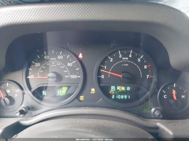 Продаж на аукціоні авто 2007 Jeep Wrangler Unlimited X, vin: 1J4GA39197L147638, номер лоту: 44007081