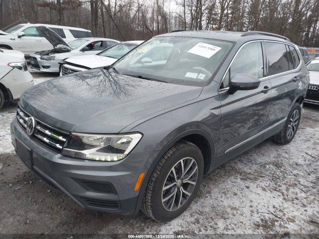 2020 VOLKSWAGEN TIGUAN 3VV2B7AX7LM179342 Photo 1