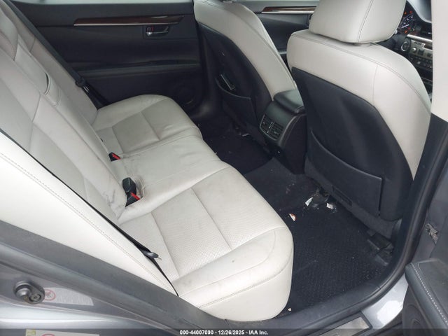 2014 Lexus Es 350 მანქანა იყიდება აუქციონზე, vin: JTHBK1GG1E2146008, აუქციონის ნომერი: 44007090
