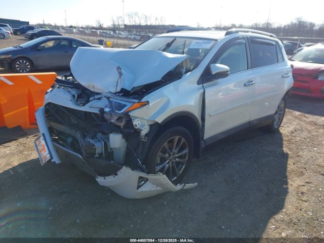 2018 TOYOTA RAV4 JTMYFREV4JJ161490 Photo 1