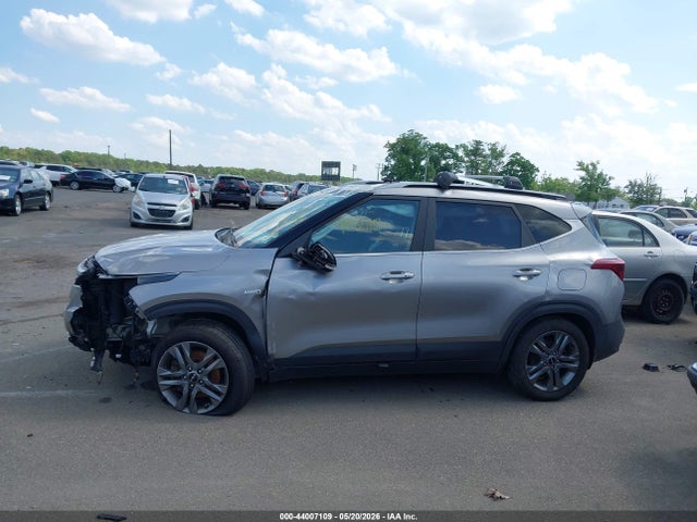 Продажа на аукционе авто 2022 Kia Seltos S, vin: KNDEUCAA5N7317533, номер лота: 44007109