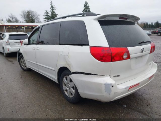 2010 TOYOTA SIENNA 5TDYK4CC0AS299353 Photo 2