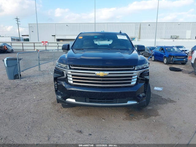2022 Chevrolet Suburban 4wd High Country მანქანა იყიდება აუქციონზე, vin: 1GNSKGKT0NR256815, აუქციონის ნომერი: 44007149