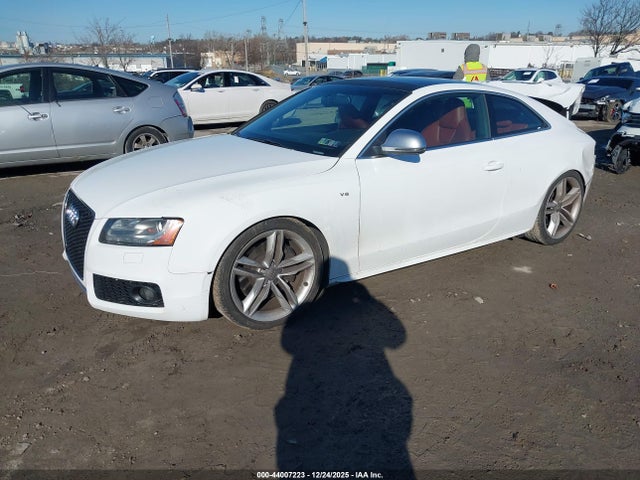 2009 AUDI S5 WAURV78T39A015306 Photo 1