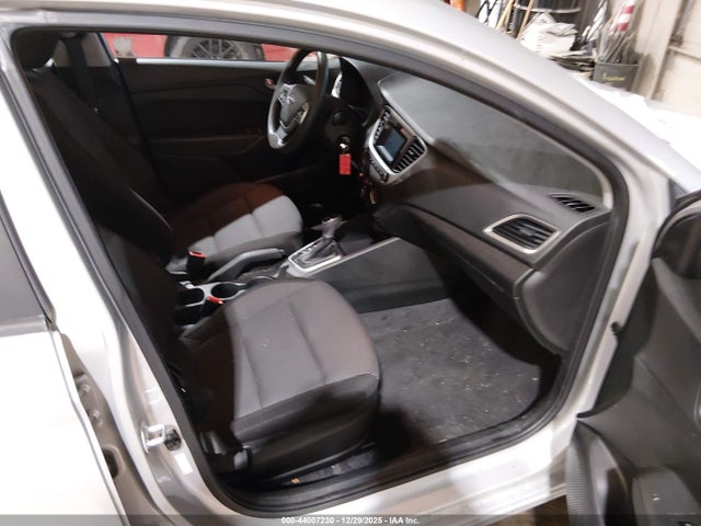 2020 HYUNDAI ACCENT 3KPC24A6XLE108803 Photo 4