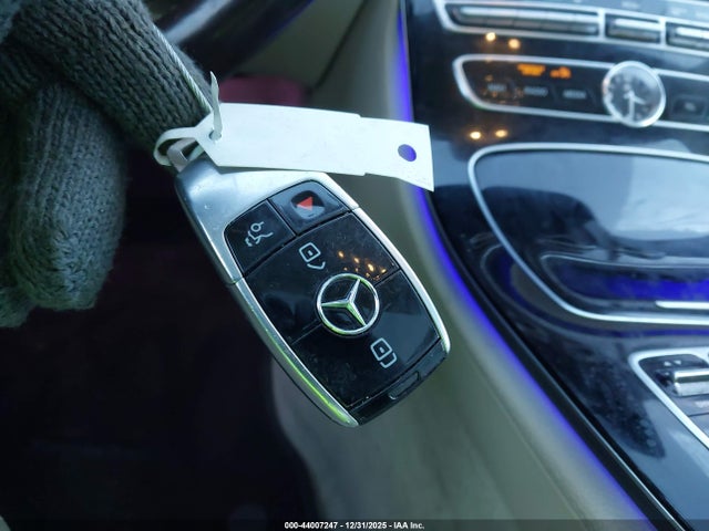 Продаж на аукціоні авто 2017 Mercedes-benz E 300 4matic, vin: WDDZF4KB9HA125246, номер лоту: 44007247