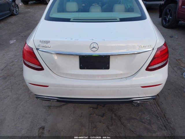 Продаж на аукціоні авто 2017 Mercedes-benz E 300 4matic, vin: WDDZF4KB9HA125246, номер лоту: 44007247