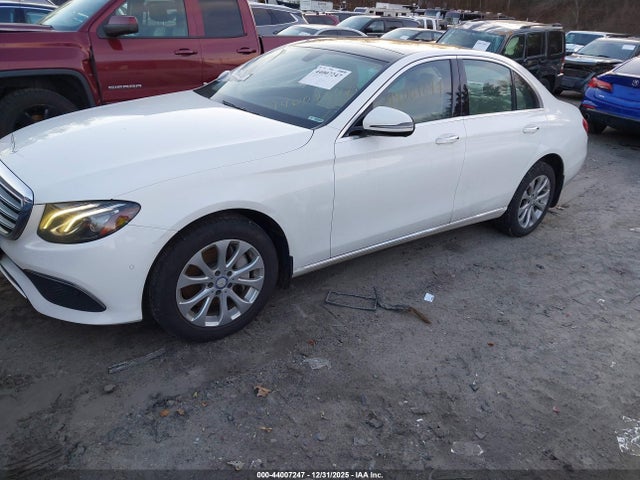 Продаж на аукціоні авто 2017 Mercedes-benz E 300 4matic, vin: WDDZF4KB9HA125246, номер лоту: 44007247
