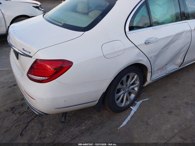 Продаж на аукціоні авто 2017 Mercedes-benz E 300 4matic, vin: WDDZF4KB9HA125246, номер лоту: 44007247