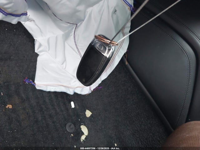 2017 AUDI A8 L WAU44AFD1HN020467 Photo 10