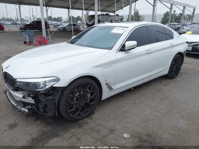 WBAJA9C58JB252756 BMW 530e Iperformance