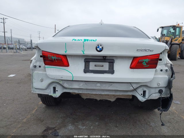 WBAJA9C58JB252756 BMW 530e Iperformance