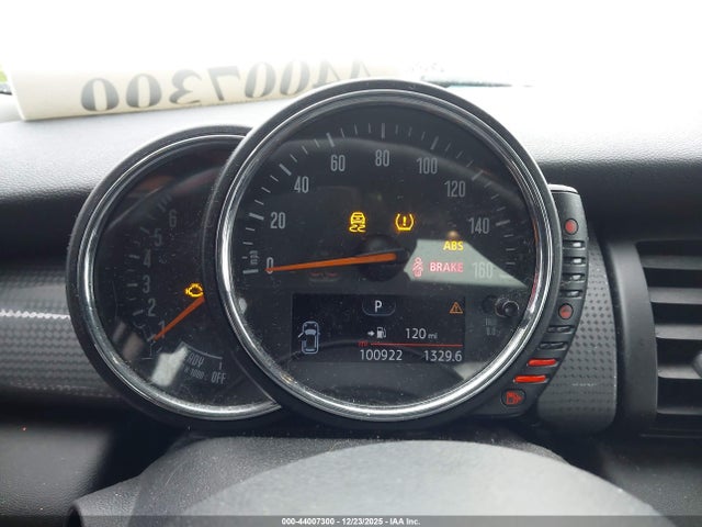 2016 MINI HARDTOP WMWXU1C5XG2D10073 Photo 6