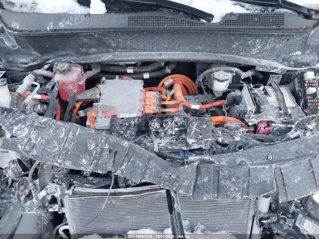 1G1FY6S01P4198523 Chevrolet Bolt Euv Fwd Lt