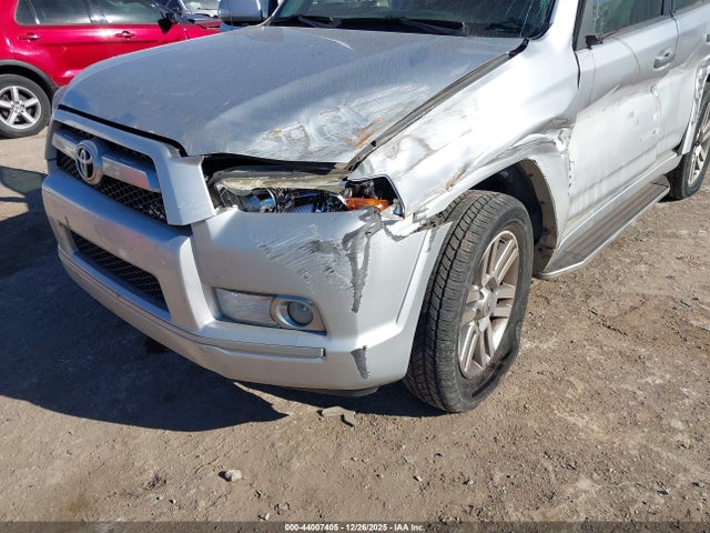 2013 TOYOTA 4RUNNER JTEZU5JR3D5057531 Photo 5