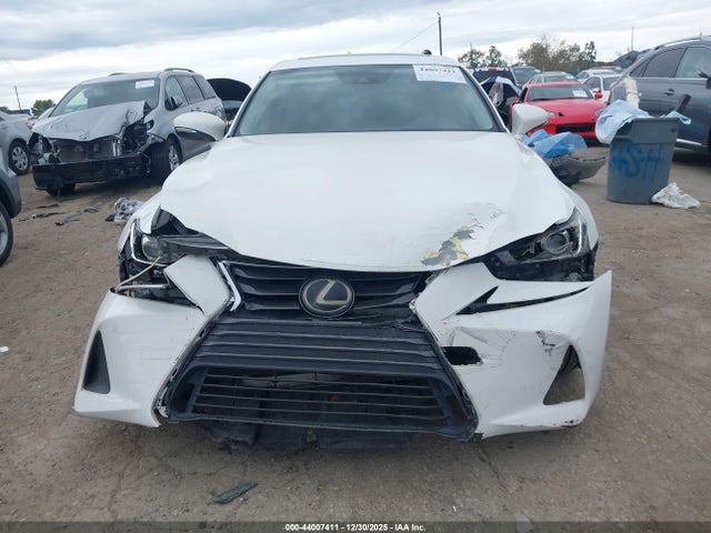 Aukcja sprzedaży 2017 Lexus Is 200t, vin: JTHBA1D27H5050706, numer aukcji: 44007411
