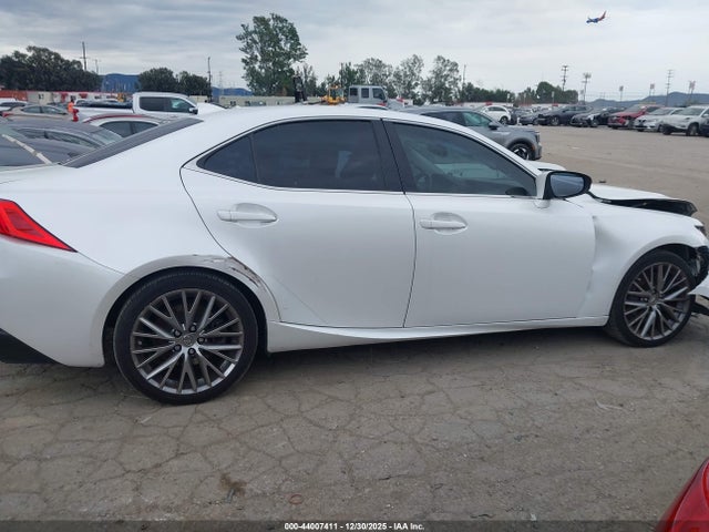 Aukcja sprzedaży 2017 Lexus Is 200t, vin: JTHBA1D27H5050706, numer aukcji: 44007411