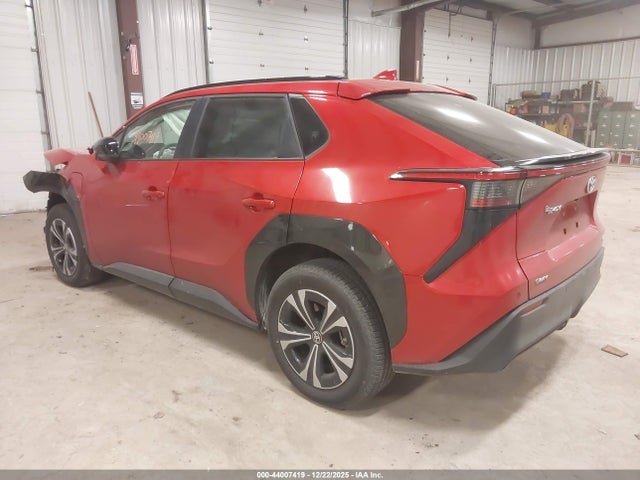 Toyota BZ4X XLE 2025 JTMABACA3SA102284 Image 3