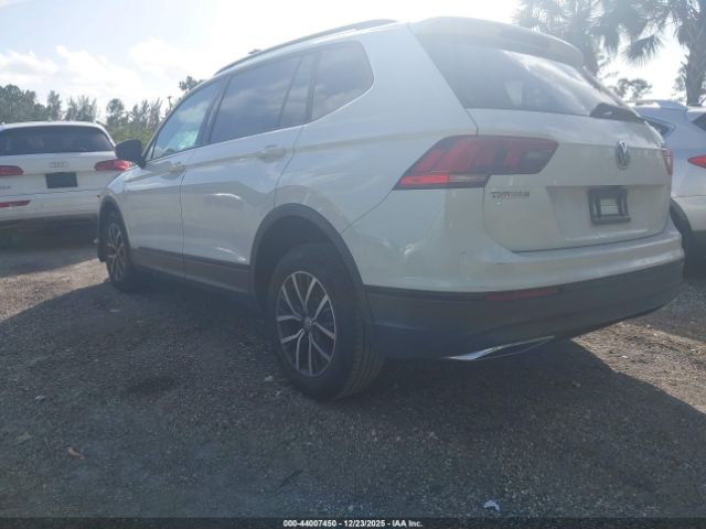 2021 VOLKSWAGEN TIGUAN 3VV1B7AX6MM071968 Photo 2