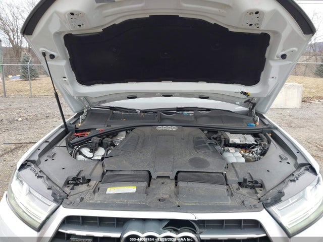 Продаж на аукціоні авто 2018 Audi Q7 3.0t Premium, vin: WA1VAAF71JD021585, номер лоту: 44007454