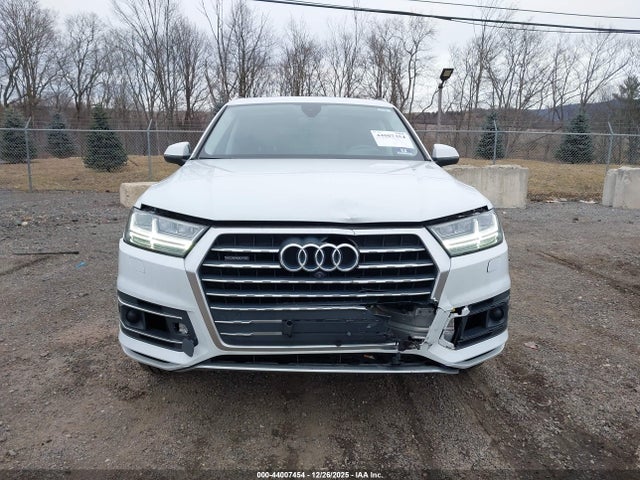 Продаж на аукціоні авто 2018 Audi Q7 3.0t Premium, vin: WA1VAAF71JD021585, номер лоту: 44007454