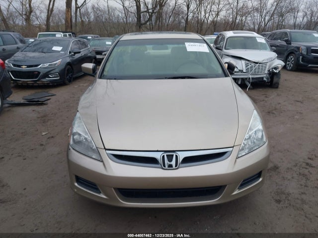 44007462 :رقم المزاد ، 1HGCM56786A121950 vin ، 2006 Honda Accord 2.4 Ex مزاد بيع