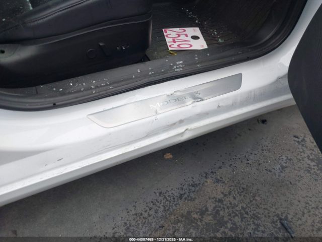 2018 TESLA MODEL 3 5YJ3E1EA6JF154656 Photo 5