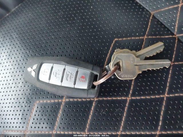 2022 MITSUBISHI OUTLANDER JA4J4VA83NZ022193 Photo 10