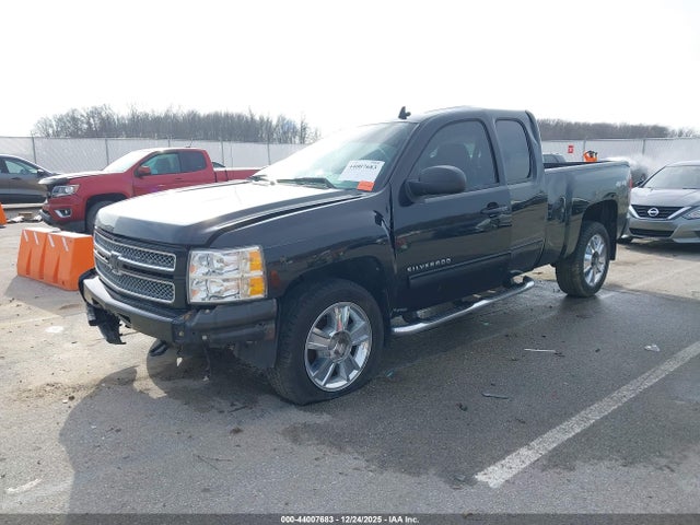2012 CHEVROLET SILVERADO 1500 1GCRKTE79CZ217135 Photo 1