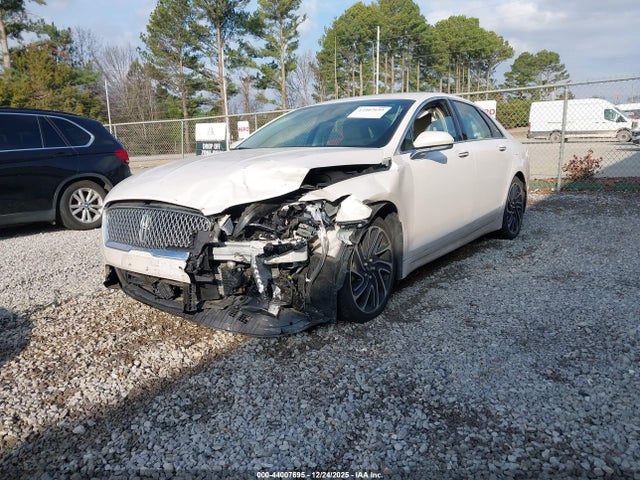 2020 LINCOLN MKZ 3LN6L5A95LR620564 Photo 1