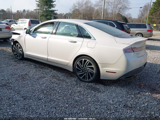 2020 LINCOLN MKZ 3LN6L5A95LR620564 Photo 2