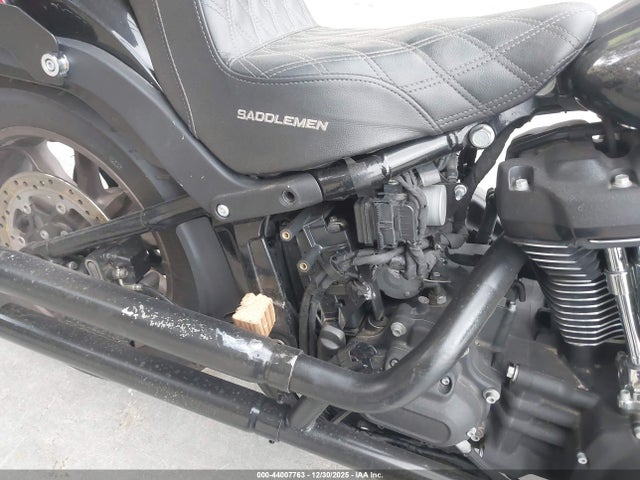 1HD1YWZ26NB016623 Harley-Davidson FXLRS