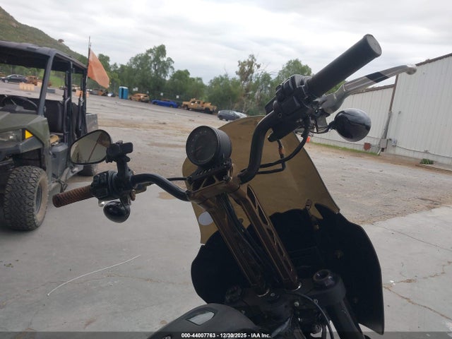 1HD1YWZ26NB016623 Harley-Davidson FXLRS