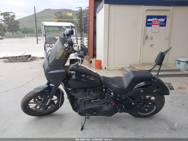 1HD1YWZ26NB016623 Harley-Davidson FXLRS