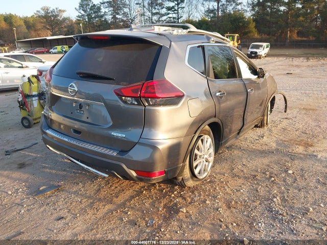 2019 NISSAN ROGUE 5N1AT2MT6KC835786 Photo 3