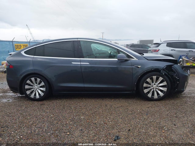 2019 Tesla Model X 100d/75d/long Range/standard Range მანქანა იყიდება აუქციონზე, vin: 5YJXCDE21KF190600, აუქციონის ნომერი: 44007800