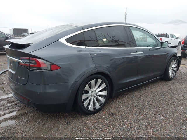 2019 TESLA MODEL X 5YJXCDE21KF190600 Photo 3