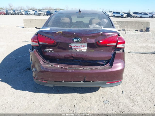 Aukcja sprzedaży 2017 Kia Forte Lx, vin: 3KPFK4A75HE151216, numer aukcji: 44007882